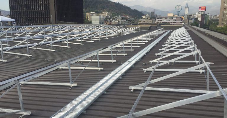 Acero y aluminio para estructuras solares